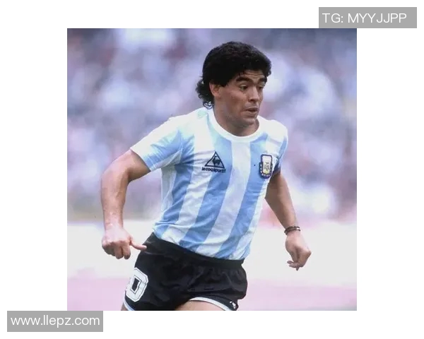 足球场上的怒火中烧最易爆发的明星球员排行榜揭秘