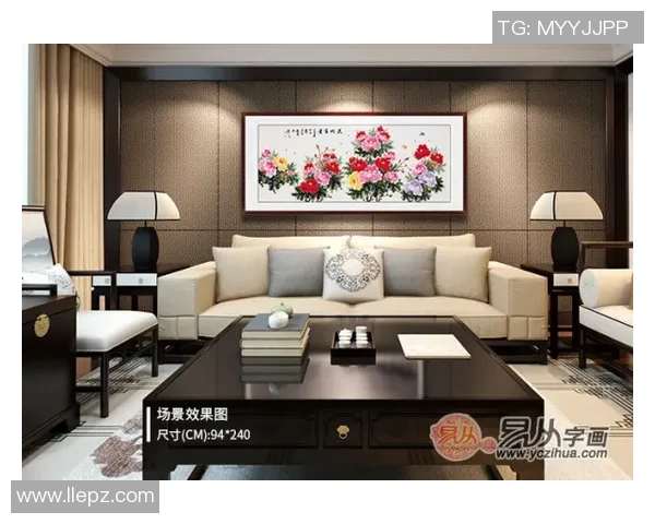 客厅装饰新选择足球明星挂画为家增添活力与激情