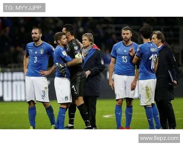 足球明星为何能吸引如此众多粉丝的深层原因解析与探讨