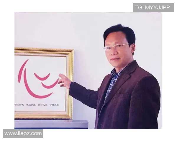 徐昕：从学术先锋到社会思考者的多维人生探索与影响