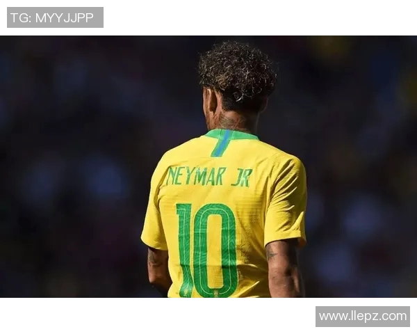 内马尔的传奇之路：从巴西小子到世界足球巨星的成长历程